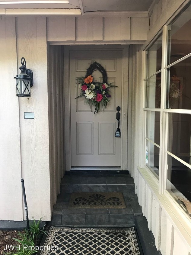 Primary Photo - 3 br, 2 bath House - 626 Millicent Way