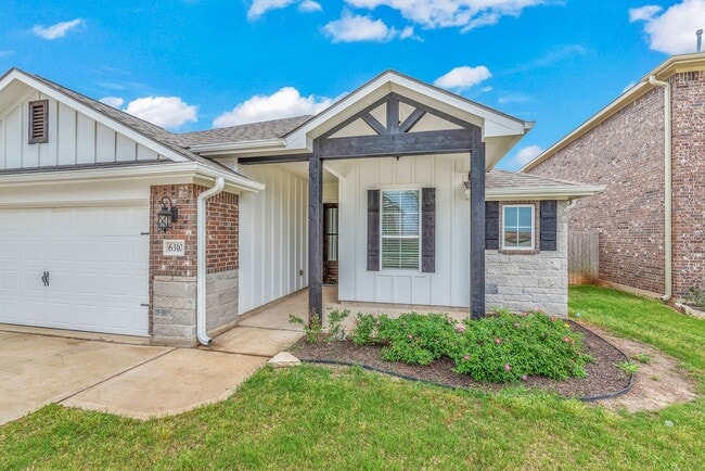 Building Photo - Southern Pointe Home AVAILABLE OCTOBER 2024
