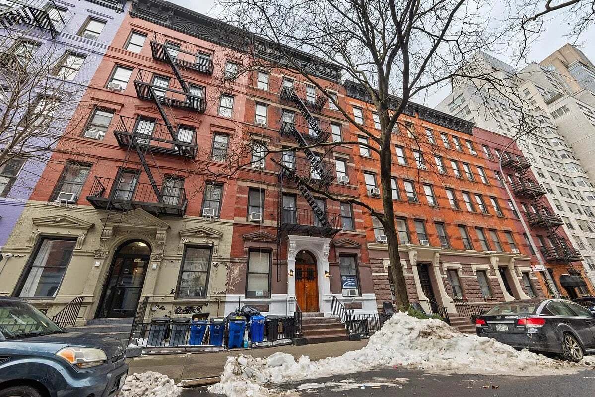 Foto del edificio - 518 E 83rd St