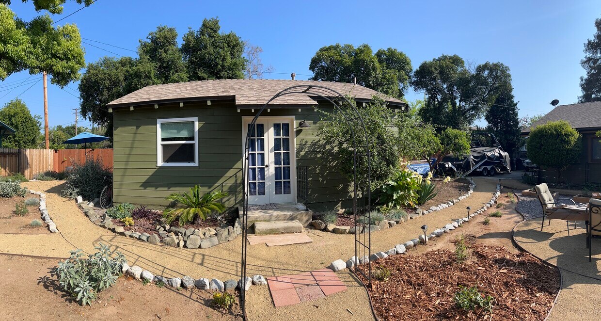 Casita Exterior / Entrance - 505 Alvarado St