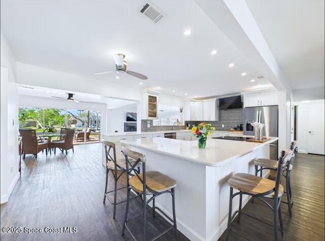 Foto del edificio - 1747 Wavecrest St