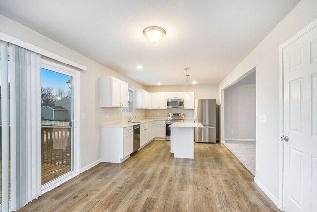 Foto del edificio - 7226 Montego Bay St