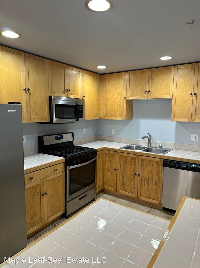 Foto del edificio - 3 br, 2 bath House - 4722 12th Avenue NE, ...