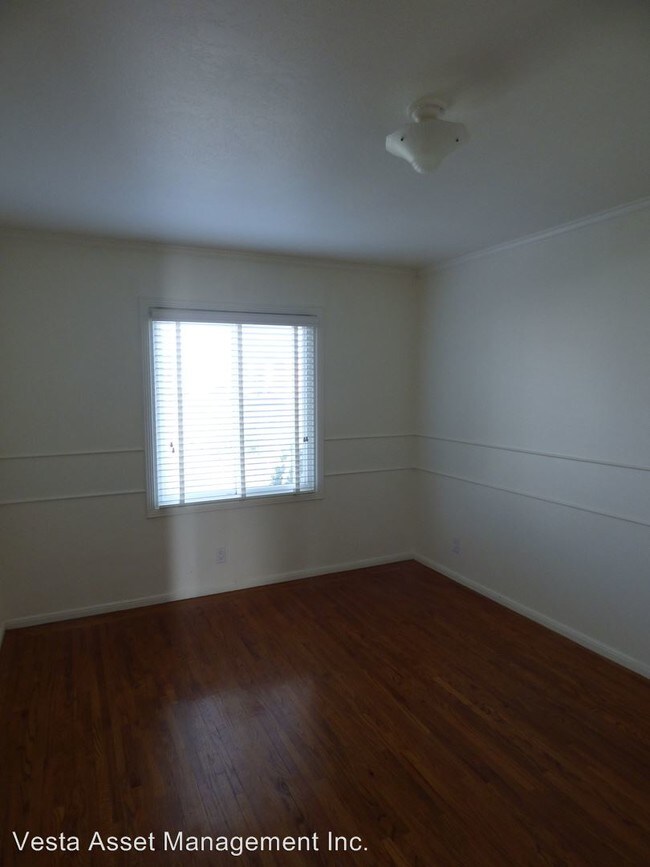 Building Photo - 3934 Ortega St