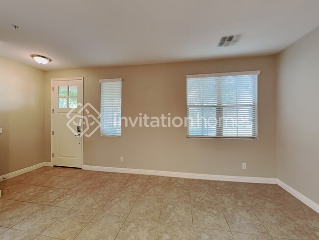 Building Photo - 20969 W Hamilton St