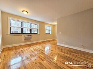 Building Photo - 510 W Briar Pl