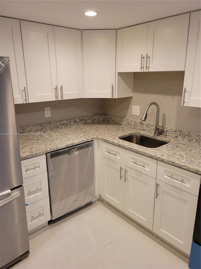 Photo - 470 NW 20th St Apartment