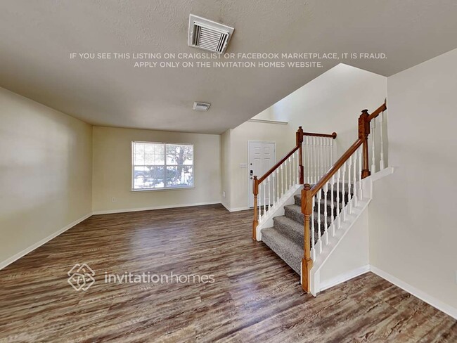 Foto del edificio - 6507 Dogwood Park Ln