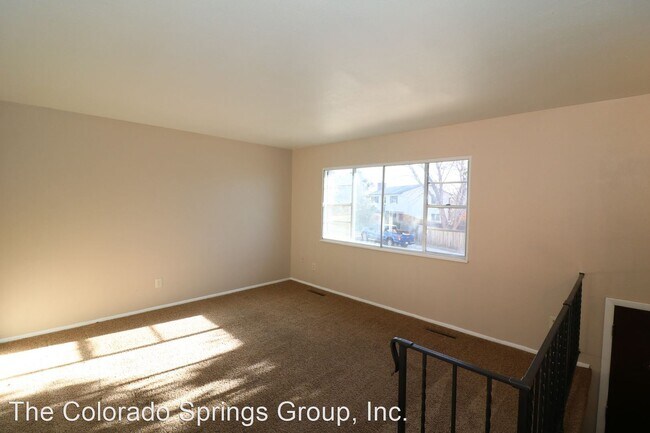 Foto del edificio - 4 br, 2 bath House - 5197 Crestwood Drive