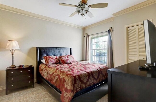 Building Photo - 5141 Del Monte Dr