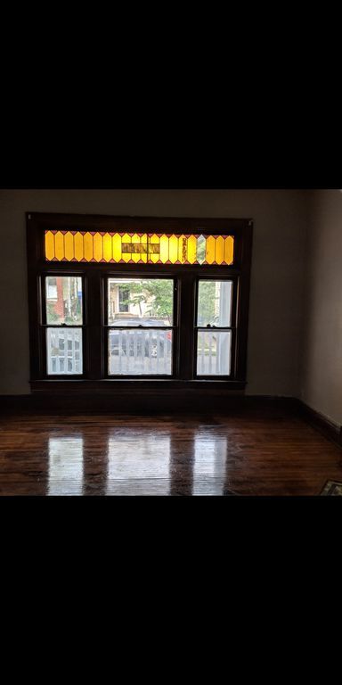 Building Photo - 27 Colton Ave
