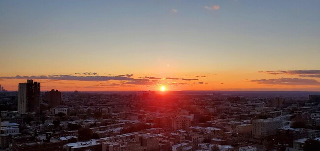 Foto del edificio - 7000 JFK Blvd E