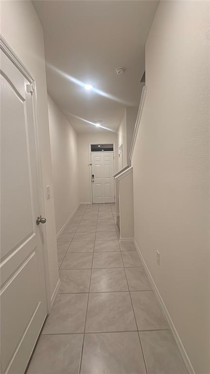 Building Photo - 1422 Yellow Finch Dr