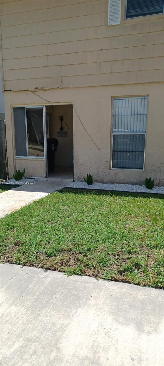 Foto del edificio - 7956 SW 7th Ct