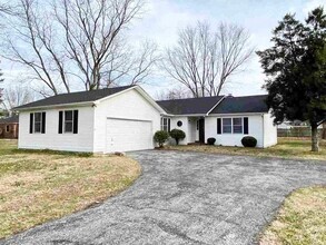 Building Photo - 3356 Kami Dr