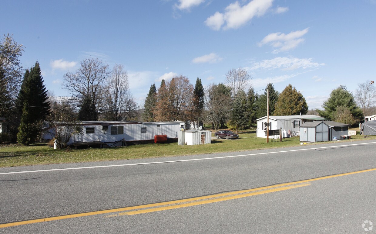 Mobile Home Park Apartments in Cambridge, NY