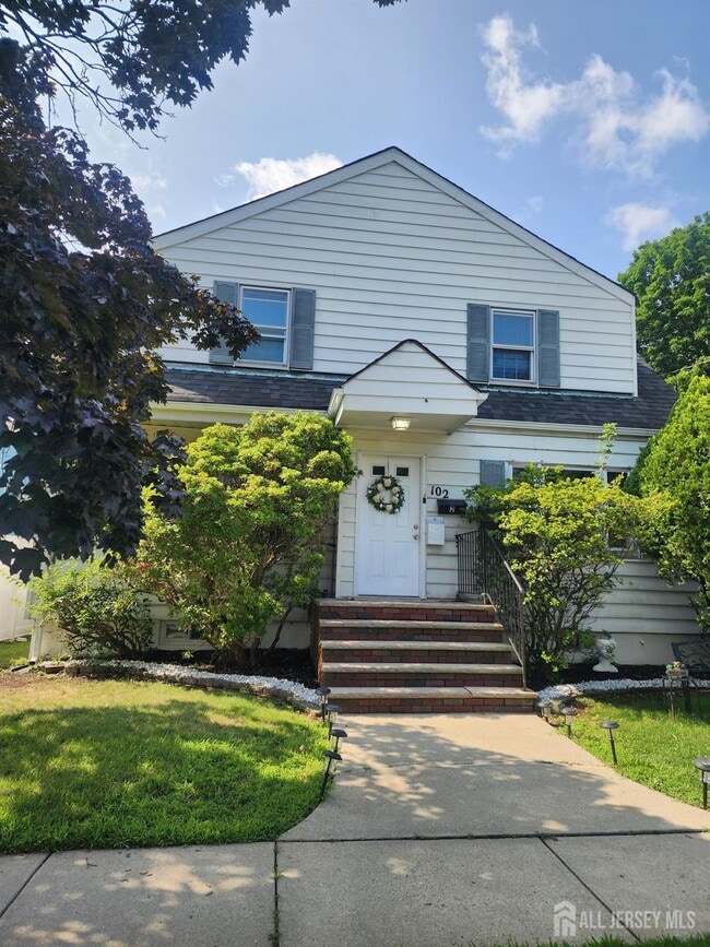 Building Photo - 102 Wisteria St