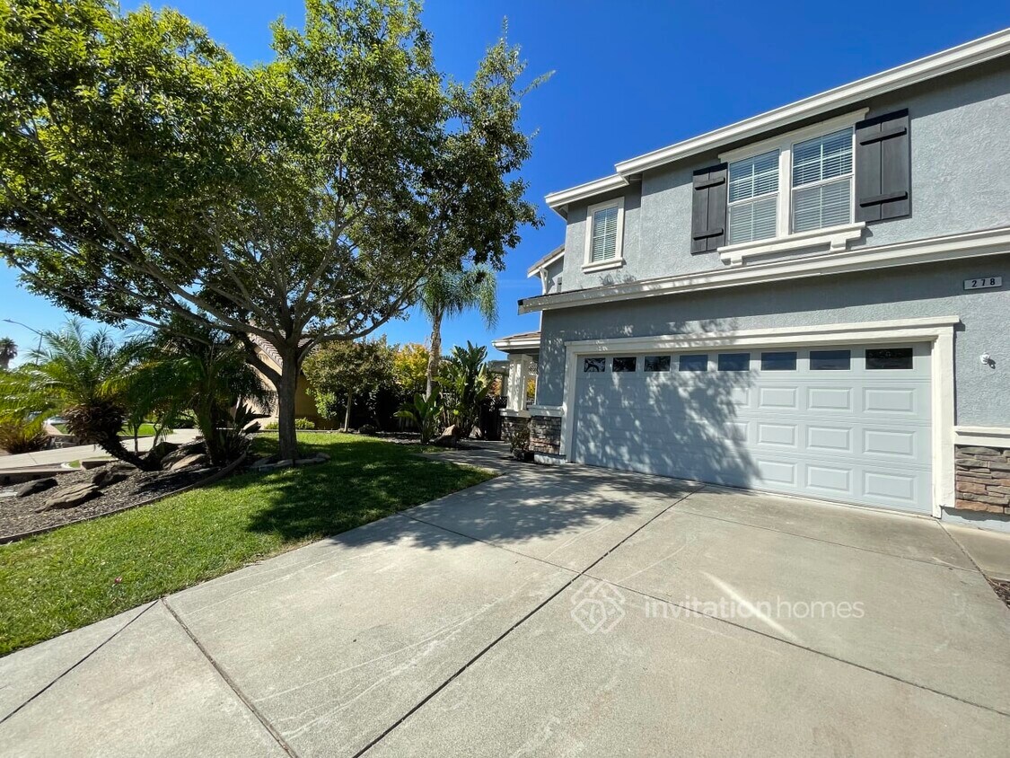 Primary Photo - 278 Woodcrest Dr