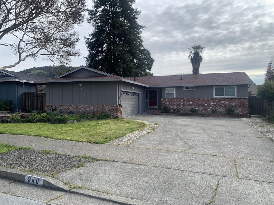940 Baird Rd, Santa Rosa, CA 95409 House Rental in Santa Rosa, CA
