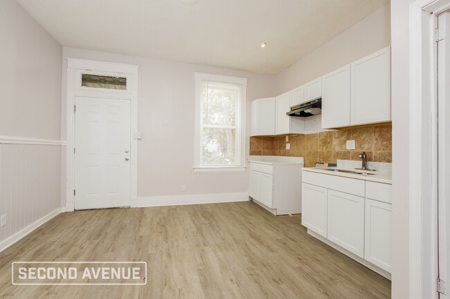 Foto del edificio - 411 Maple ST
