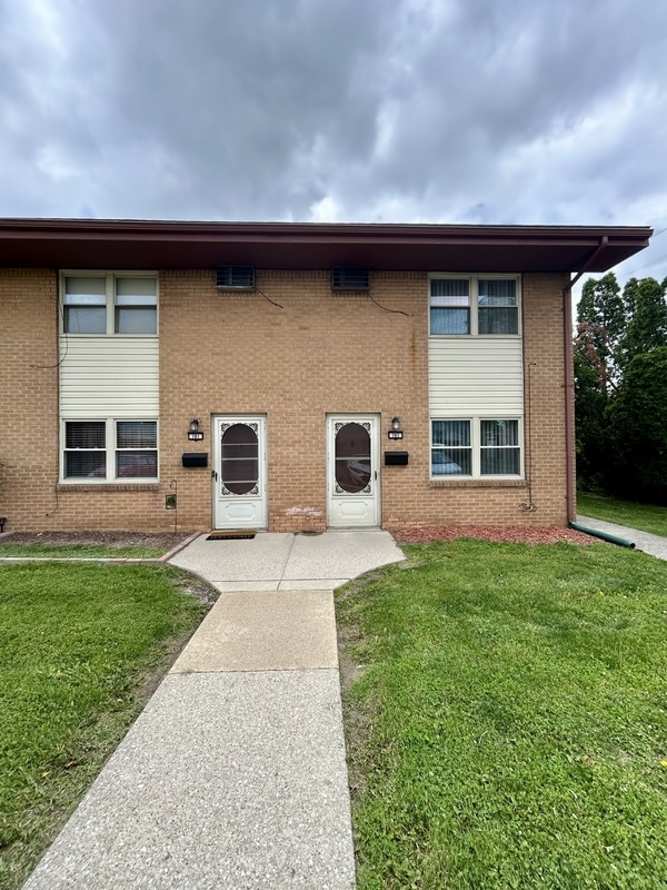 Building Photo - 783 N Macomb St
