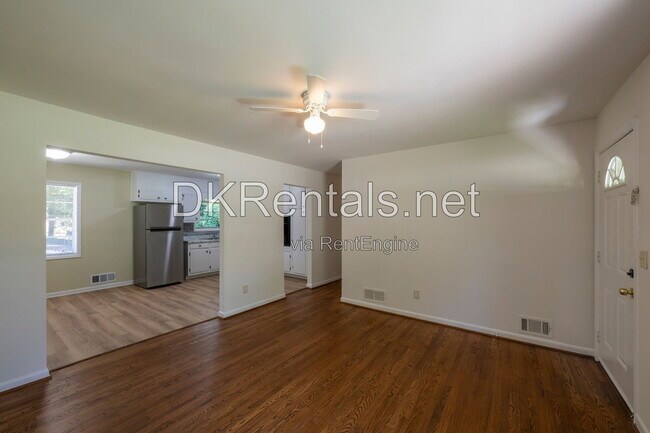 Foto del edificio - 754 Sheffield Rd