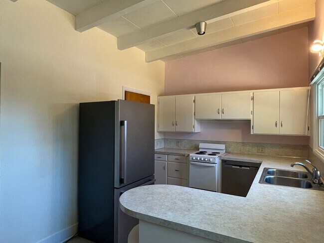 Foto del edificio - Charming South Hills Home