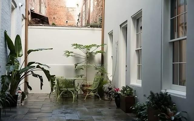 Foto del edificio - 533 Dumaine St