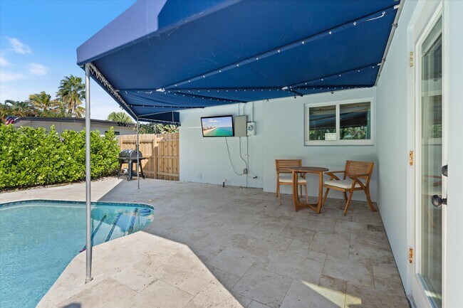 Foto del edificio - 4921 NE 23rd Ave