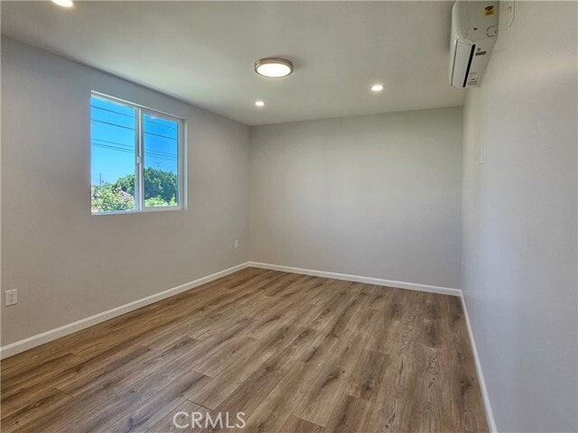 Foto del edificio - 10622 Kester Ave