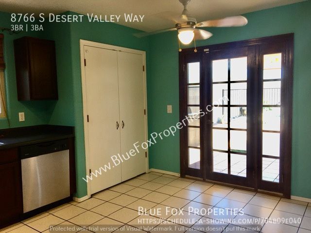 Building Photo - Awesome home in Rita Ranch with pool.