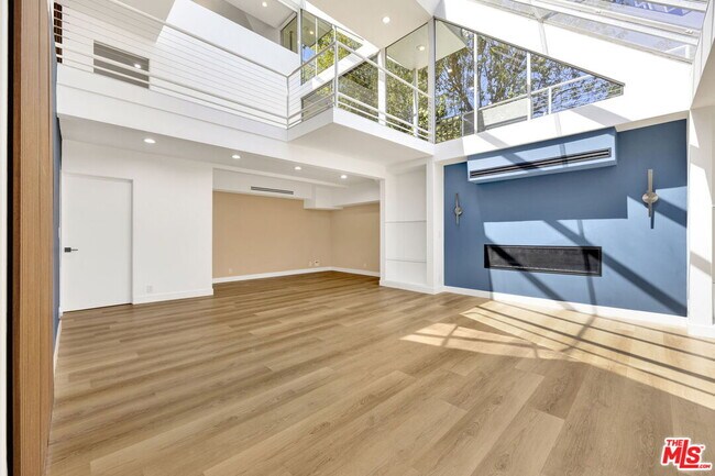 Building Photo - 4051 Weslin Ave