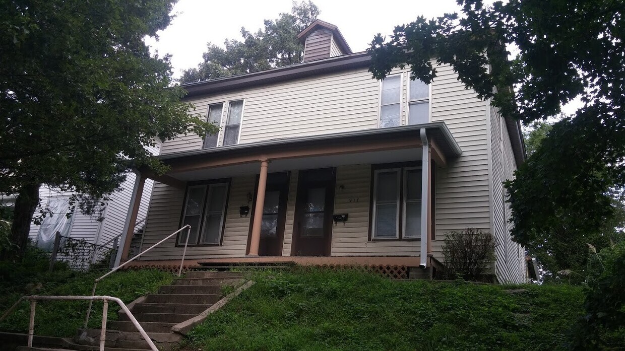 Foto principal - 917 N 24th St