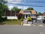 Primary Photo - 74 Glencourt Ave