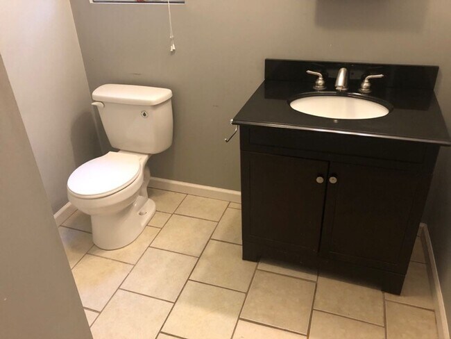 Foto del edificio - 807 Mountain St NW