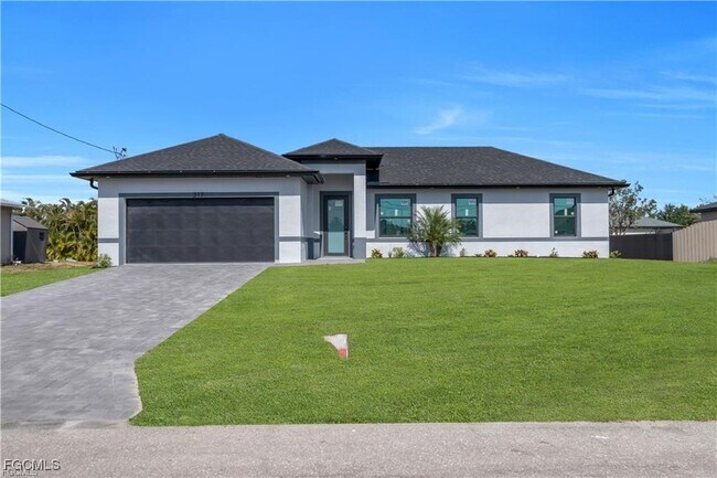 Foto del edificio - 317 NW 17th Pl