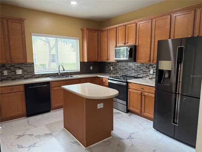 Building Photo - 10606 Shady Falls Ct