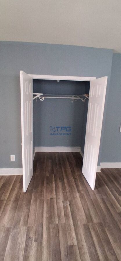 Building Photo - 440-442 Walnut Street-442-1