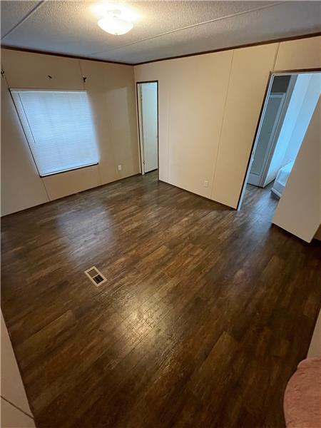 Foto del edificio - 135 Dv Byrd Ln