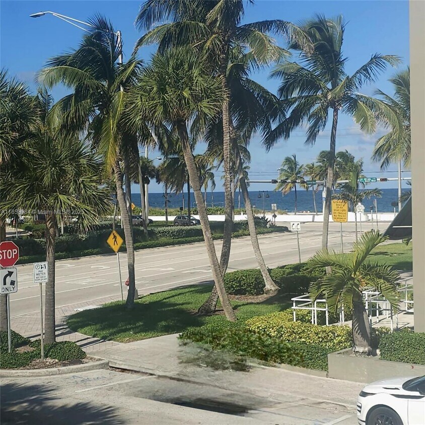 Foto principal - 3116 E Sunrise Blvd