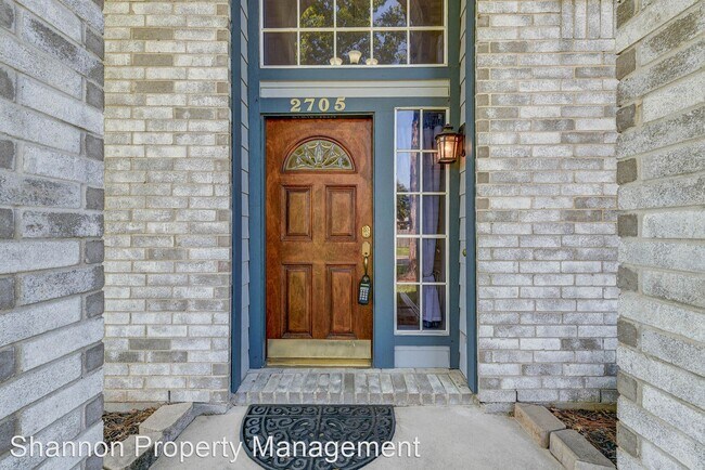 Foto del edificio - 3 br, 2.5 bath House - 2705 Potomac Dr