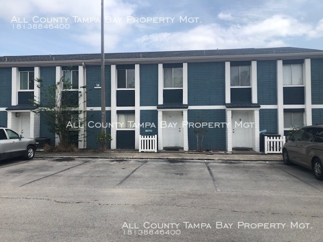 Building Photo - 7401 Palmera Pointe Cir