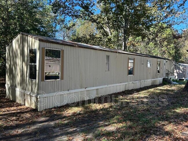 Foto del edificio - 320 Coleman Rd