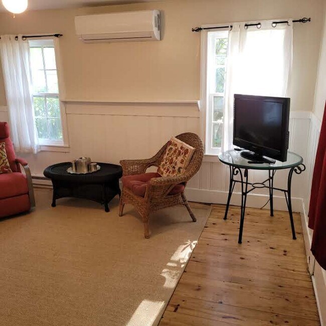 Living area - 114 Second St
