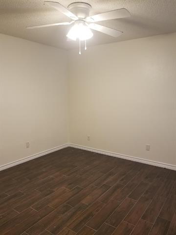 Foto del edificio - 7300 NE Loop 820