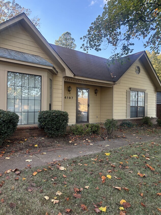 Photo - 4197 Oak Valley Dr (Memphis, TN)