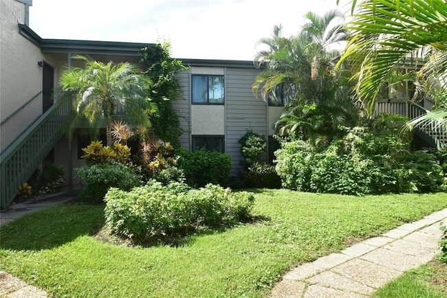 Building Photo - 1520 Pelican Point Dr