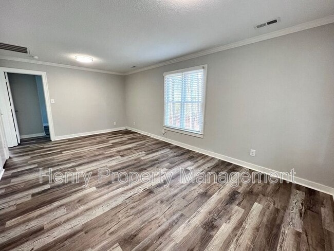 Building Photo - 150 Carmichael Ct