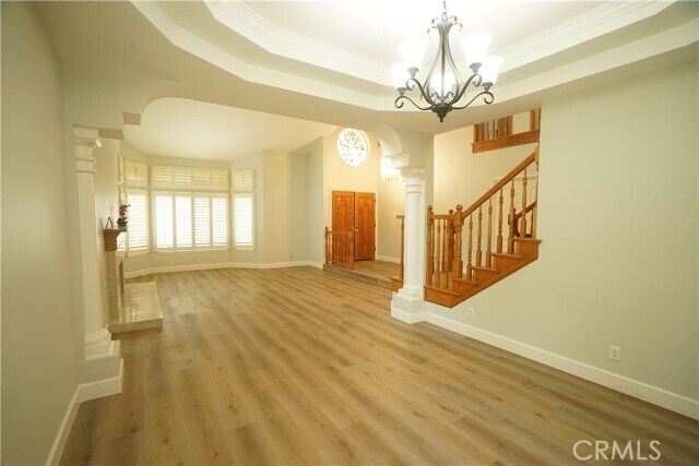 Building Photo - 1977 Saleroso Dr