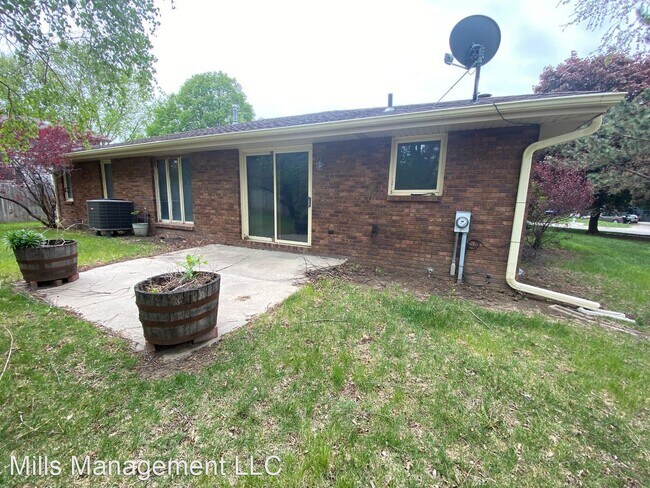 Foto del edificio - 4 br, 3 bath House - 5800 Berkeley